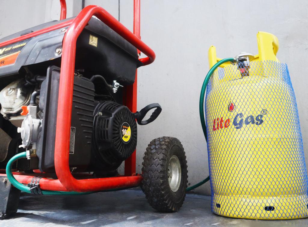 7.5kVA generator being powered by Lite Gas gas cylinder